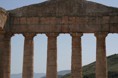 dorictemplesegesta.jpg