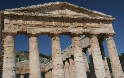 dorictemplesegesta3.jpg