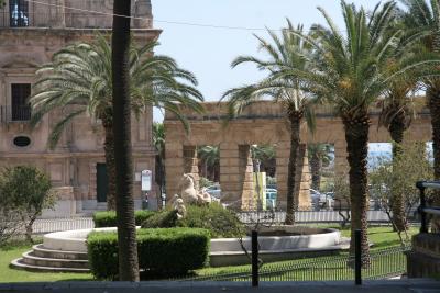 Palermo FountainbyCoast5_8