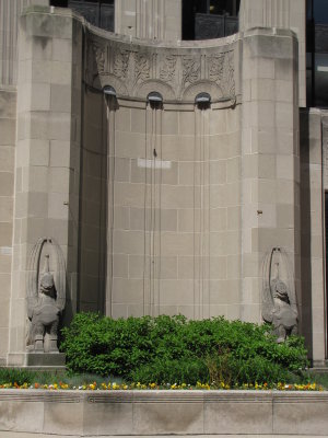 art deco Chicago.JPG