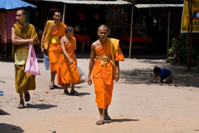 Monks and novices at the Golden Triangle