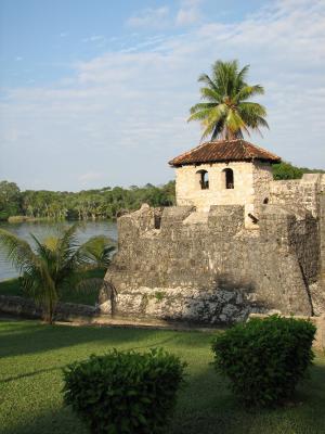 El Castillo de San Felipe, Rio Dulce