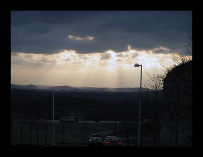 Sunrays over the Tennessee hills