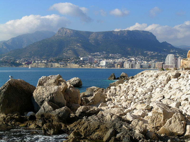 Olta and old Calpe from below the Penon