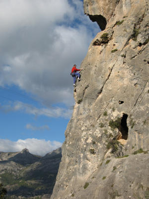Dramatic positions, easy route! Guadalest
