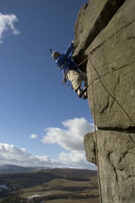 Stanage, Cave Arete