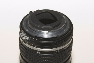 Zoom-Nikkor Ai 35-70/3.5 (72mm Filter)