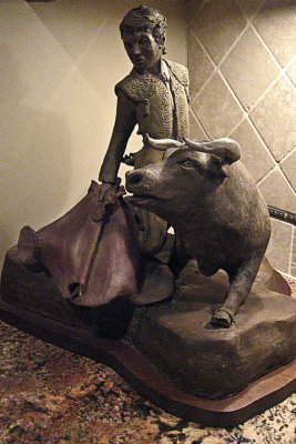matador and bull - Clay/patina