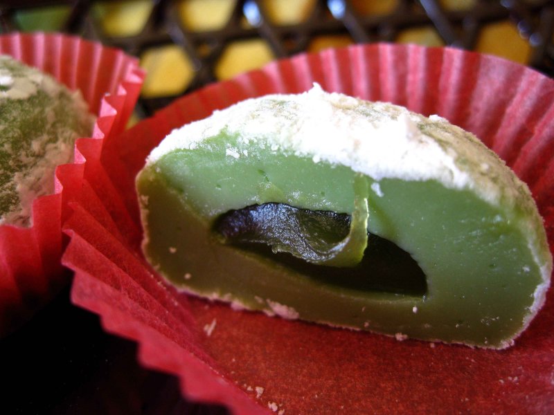 Green tea mochi