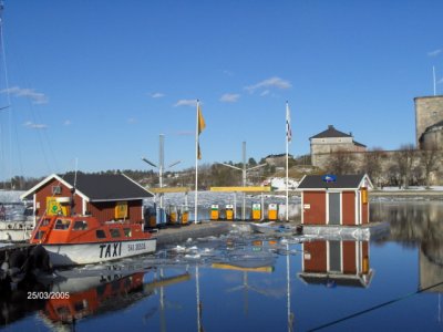 boat gas station vaxholm