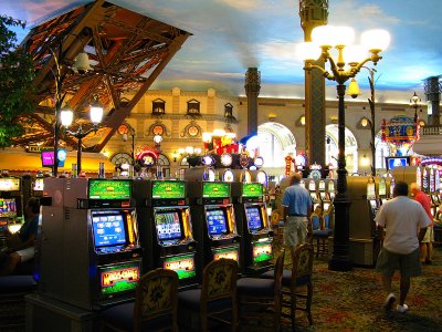 Hey guys, ready to play at the Casino Paris Las Vegas? YAY!