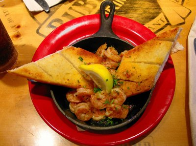 Ok guys: let's  go all to eat the shrimps @  San Francisco Bubba Gump Restaurant