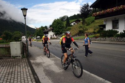 08-08-02-08-57-43_Ettal Enzianweg_8103.JPG