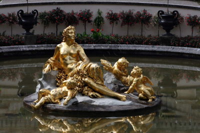 08-08-02-10-51-33_Lunderhof Castle_8119.JPG