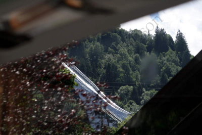 08-08-02-13-33-06_Ski Jump_8157.JPG