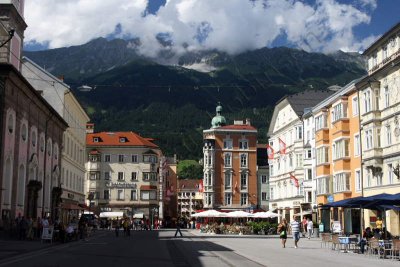 08-08-02-15-47-35_Innsbruck High street_8196.JPG