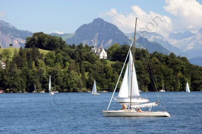 08-08-03-16-12-22_Boat trip on Lake Lucerne_8496.JPG