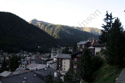 08-08-06-07-47-39_Sunrise Hotel Tschugge Zermatt_6744.JPG