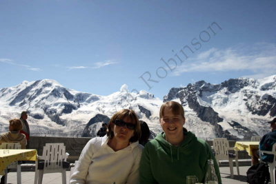 08-08-06-11-48-19_Collete & Jenny Gornergrat_6845.JPG