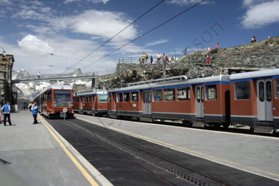 08-08-06-12-40-13_Gornergrat Station_6864.JPG
