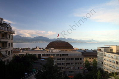 08-08-05-07-42-52_View from top of Hotel City Lausanne_8758.JPG