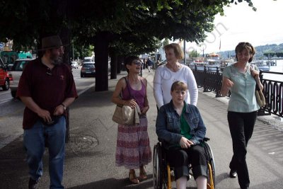 08-08-05-09-59-33_Charlie Linda Carol Jenny & Collete next to Geneve Lake.JPG