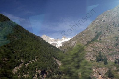 08-08-07-09-27-18_Glacier Express to Andermatt_8822.JPG