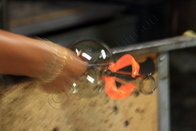 08-08-08-14-42-26_Venice Glass Blowing_6965.jpg