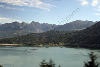 08-08-09-09-33-39_Lago di Santa Croce Following A27 to Cortina_7069.jpg