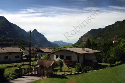 08-08-09-10-39-55_Passing through Longarone_7101.jpg