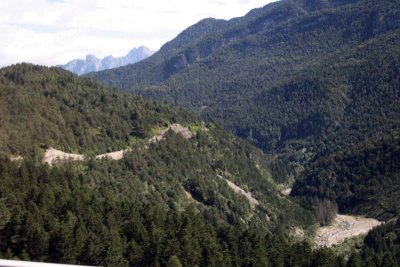 08-08-09-10-56-01_SS51 heading west to Cortina_7116.jpg