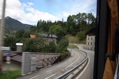 08-08-09-11-15-21_SS51 heading west to Cortina_7141.jpg