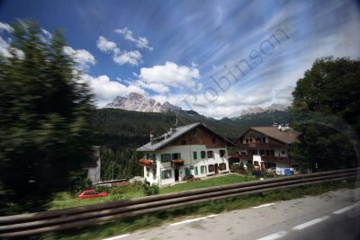08-08-09-11-19-32_SS51 heading west to Cortina_7159.jpg