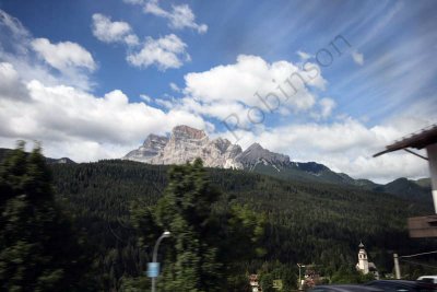 08-08-09-11-19-44_SS51 heading west to Cortina_7160.jpg