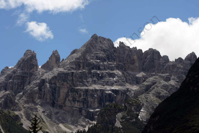 08-08-09-13-25-04_Up into the Dolomites_7247.jpg