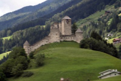 08-08-09-14-00-39_Up into the Dolomites_7330.jpg