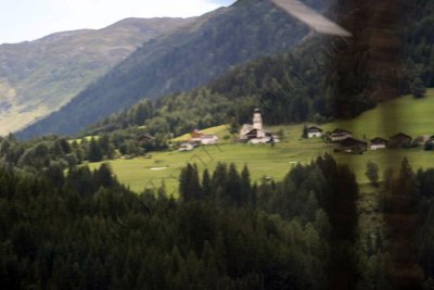 08-08-09-14-02-21_Up into the Dolomites_7338.jpg