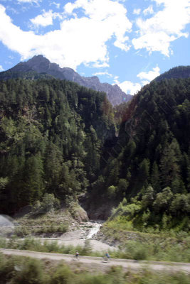 08-08-09-14-19-47_Up into the Dolomites_7354.jpg