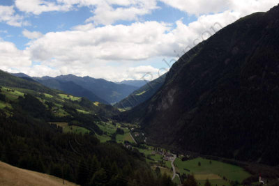 08-08-09-15-19-29_Up into the Dolomites_7427.jpg