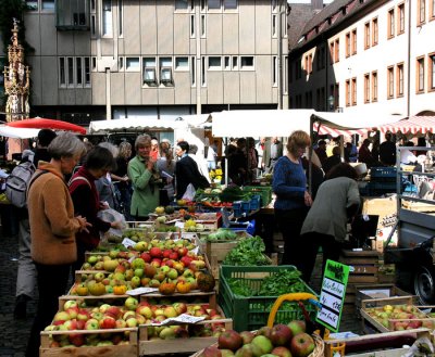 freiburg market  3.jpg