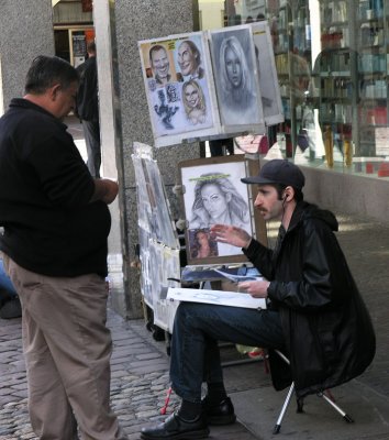 street artist 2.jpg