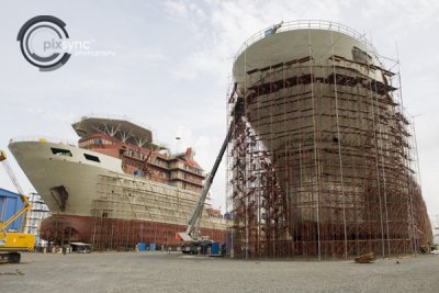 Singapore Industrial Photography Services - Professional Photographers - Harbour Ship Yard Painting Welding