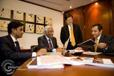 Singapore Corporate Photography Services Lifestlye Group Discussion Commercial Photographers