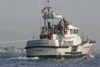 47' Motor Life Boat - Towing