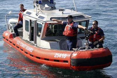 CG 25' Rapid Response Boat