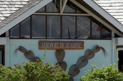 0630 Huahine Airport