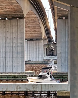 Under the Acosta Bridge
