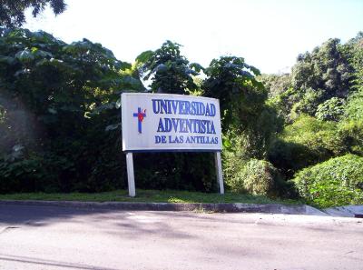 UNIVERSIDAD ADVENTISTA DE LAS ANTILLAS / ANTILLIAN ADVENTIST UNIVERSITY
