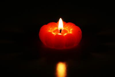 Pumpkin candle.jpg