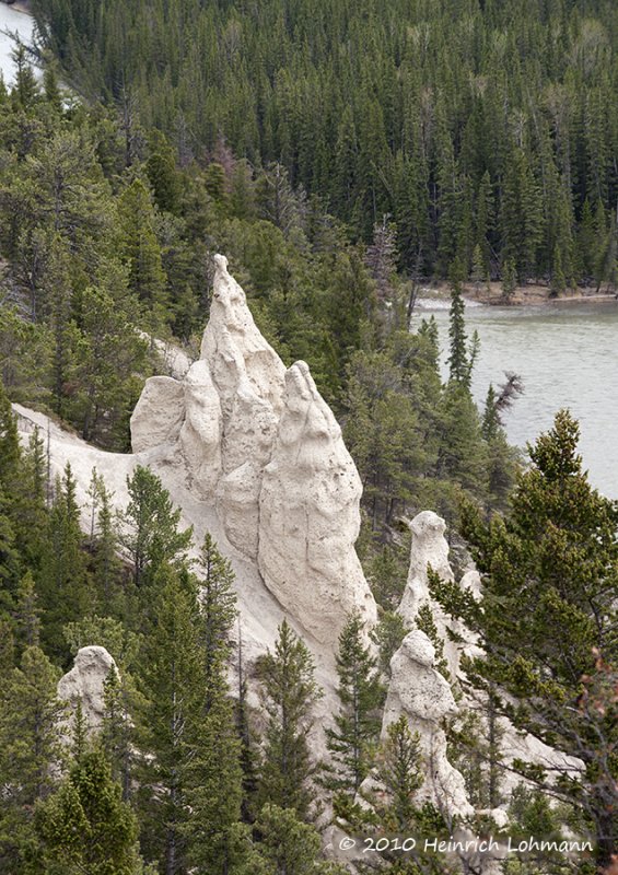 K221683-Banff.jpg